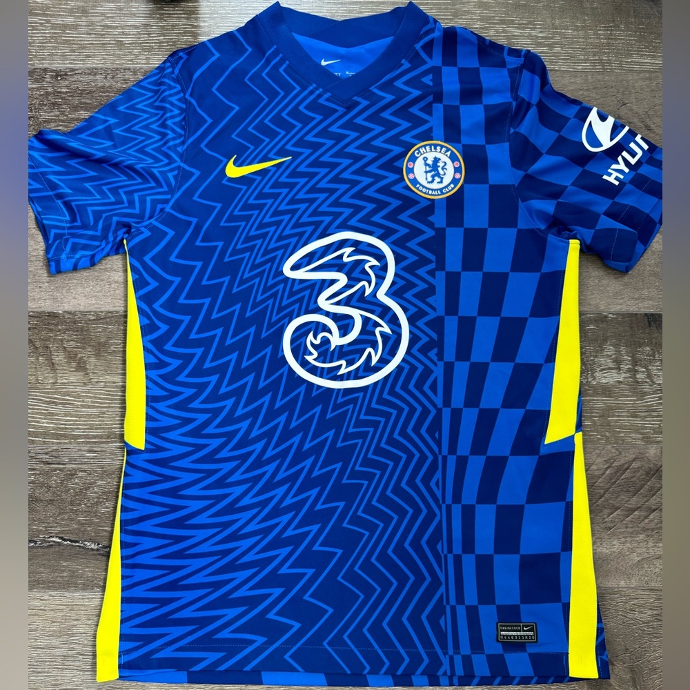 Nike Chelsea FC 21/22 Home Soccer Jersey Size M